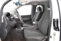 Nissan Navara vaihtoauto