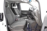 Nissan Navara vaihtoauto