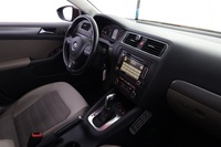 Volkswagen Jetta vaihtoauto