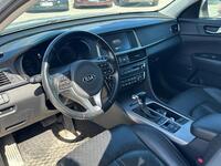Kia Optima vaihtoauto