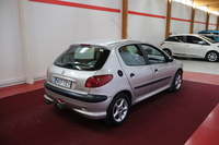 Peugeot 206 vaihtoauto
