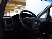 Opel Zafira vaihtoauto