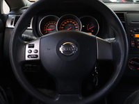 Nissan Tiida vaihtoauto