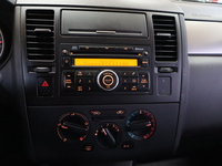 Nissan Tiida vaihtoauto