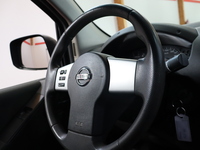 Nissan Navara vaihtoauto