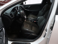 Volvo V40 Cross Country vaihtoauto