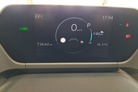 Toyota bZ4X vaihtoauto