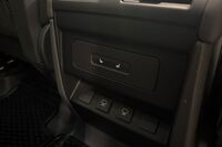 Land Rover Defender vaihtoauto