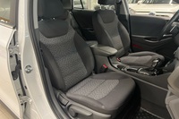 Hyundai IONIQ plug-in vaihtoauto