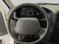 Toyota Hiace vaihtoauto