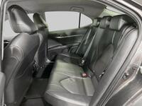 Toyota Camry vaihtoauto