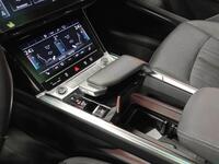 Audi Q8 e-tron vaihtoauto