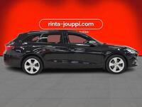 SEAT Leon Sportstourer vaihtoauto