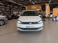 Volkswagen Touran vaihtoauto