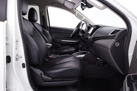 Mitsubishi L200 vaihtoauto