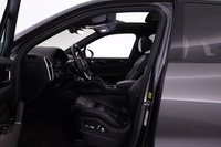 Porsche Cayenne vaihtoauto