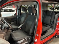 Ford Grand Tourneo Connect vaihtoauto