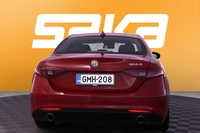 Alfa Romeo Giulia vaihtoauto