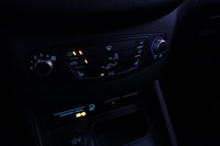 Ford Transit Courier vaihtoauto