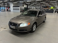 Volvo V70 vaihtoauto