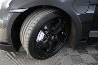 Porsche Taycan vaihtoauto