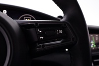 Porsche Taycan vaihtoauto