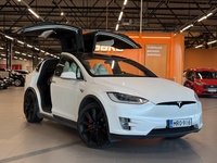Tesla Model X vaihtoauto