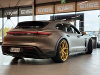 Porsche Taycan vaihtoauto