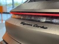 Porsche Taycan vaihtoauto