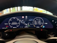 Porsche Taycan vaihtoauto