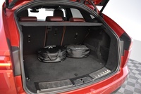 Jaguar E-PACE vaihtoauto