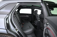 Audi Q8 e-tron vaihtoauto