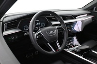 Audi Q8 e-tron vaihtoauto