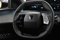 Peugeot E-3008 vaihtoauto