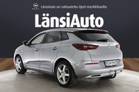 Opel Grandland vaihtoauto