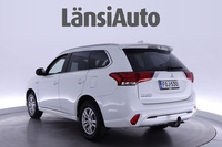 Mitsubishi Outlander PHEV vaihtoauto