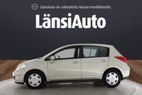 Nissan Tiida vaihtoauto