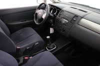 Nissan Tiida vaihtoauto