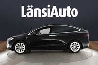 Tesla Model X vaihtoauto