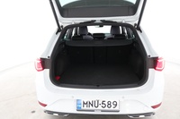 SEAT Leon Sportstourer vaihtoauto