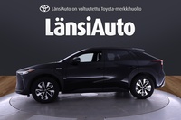 Toyota bZ4X vaihtoauto