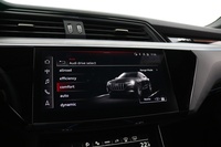 Audi Q8 e-tron vaihtoauto