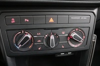 Volkswagen T-Cross vaihtoauto