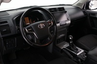 Toyota Land Cruiser vaihtoauto