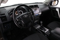 Toyota Land Cruiser vaihtoauto