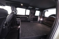 Land Rover Defender vaihtoauto