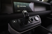 Land Rover Defender vaihtoauto