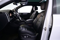 Porsche Cayenne vaihtoauto
