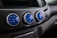 Mitsubishi L200 vaihtoauto