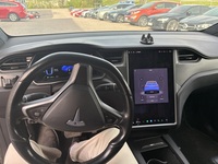 Tesla Model X vaihtoauto